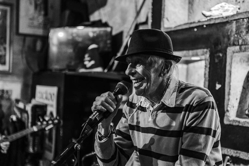 At a cozy music bar in Majorca, an older singer lit up the room. With a voice that hadn't aged, he sang classic tunes that made everyone feel nostalgic and happy. His performance showed that age doesn't matter when it comes to great music, bringing people of all ages together for a memorable night. IMG-20200219-WA0001.jpg