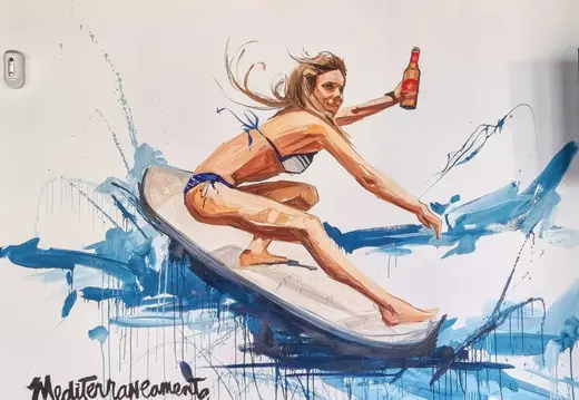 Dipinto di una surfista al Kokomo Beach Bar