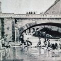 In 1920, housewives gathered by the river to do the washing