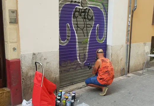 Street Artist at Bikecamp in Palma