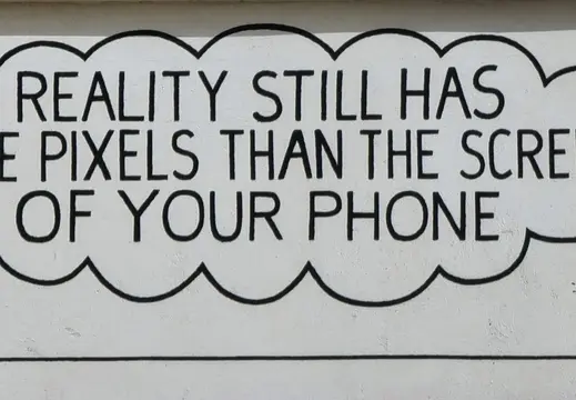 La realidad tiene más píxeles que los teléfonos.