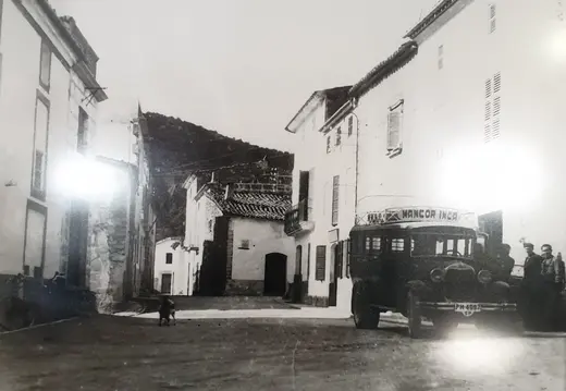 Early bus transport between inca-mancor