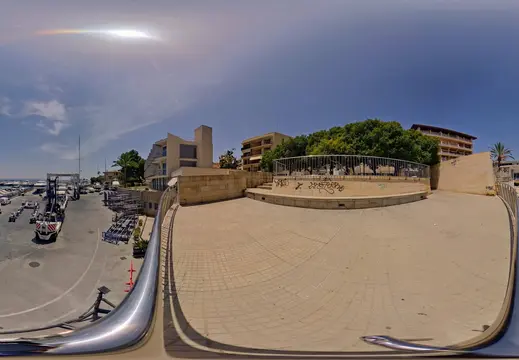 Veduta del porto di Cala Nova Marina