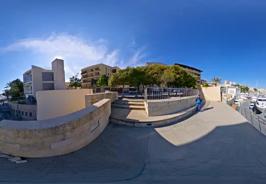 Percorsi di passeggiata per Cala nova yachtclub