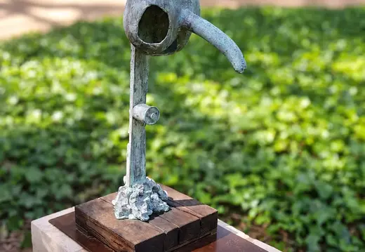 Scultura di Joan Miró nei giardini di Marivent