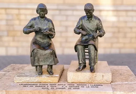 Monumento ai calzolai in Plaça de sa Quartera, Inca