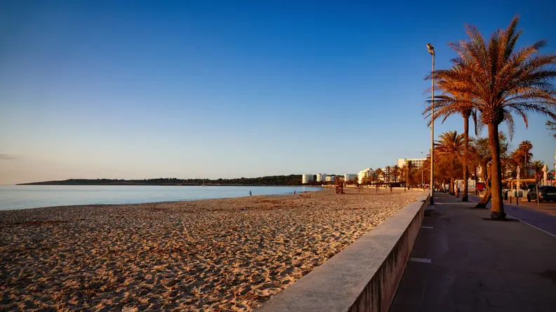 Cala-Millor-Sunrise-Joerg-Hartmann-Pexels.webp